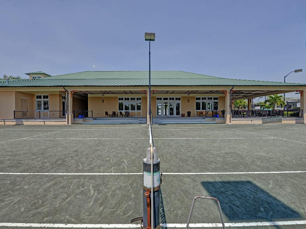 BOULEVARD VILLAGE & TENNI - Residential