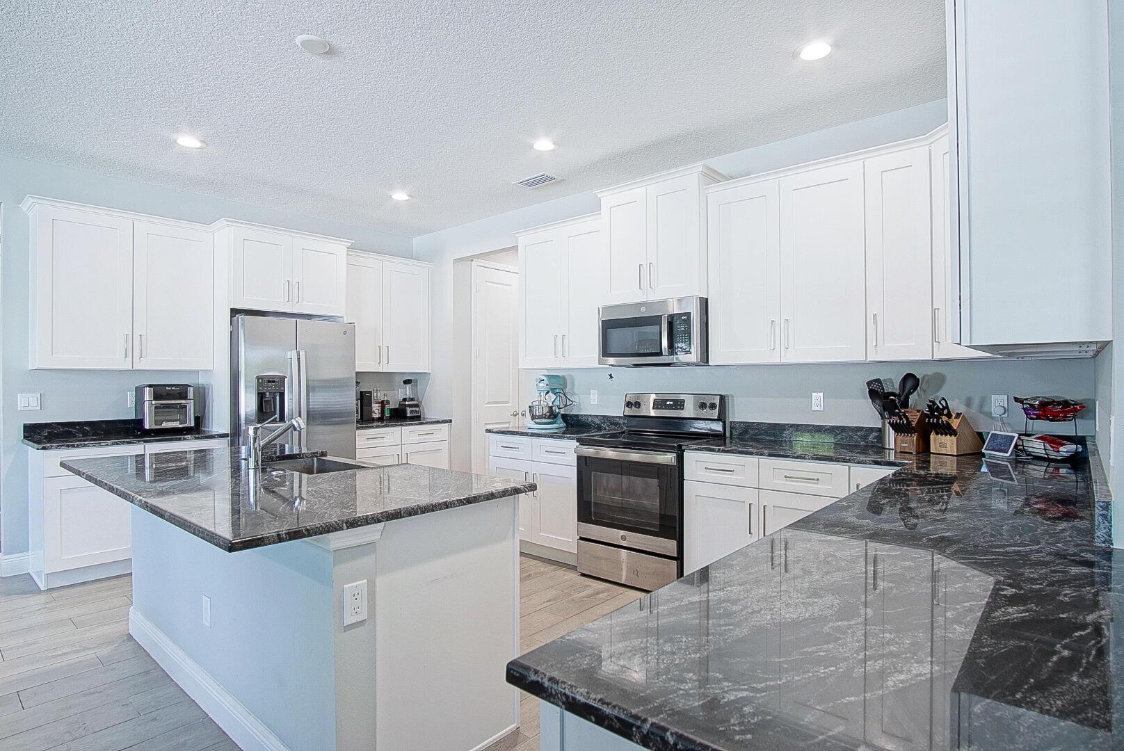 PORT ST LUCIE SECTION  31 - Residential