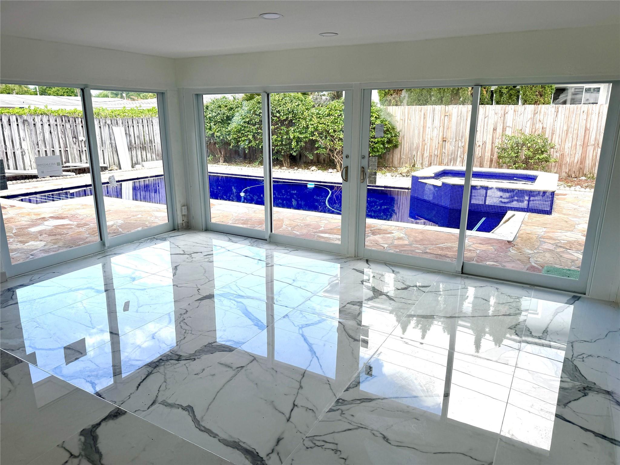 CYPRESS POINT - Residential