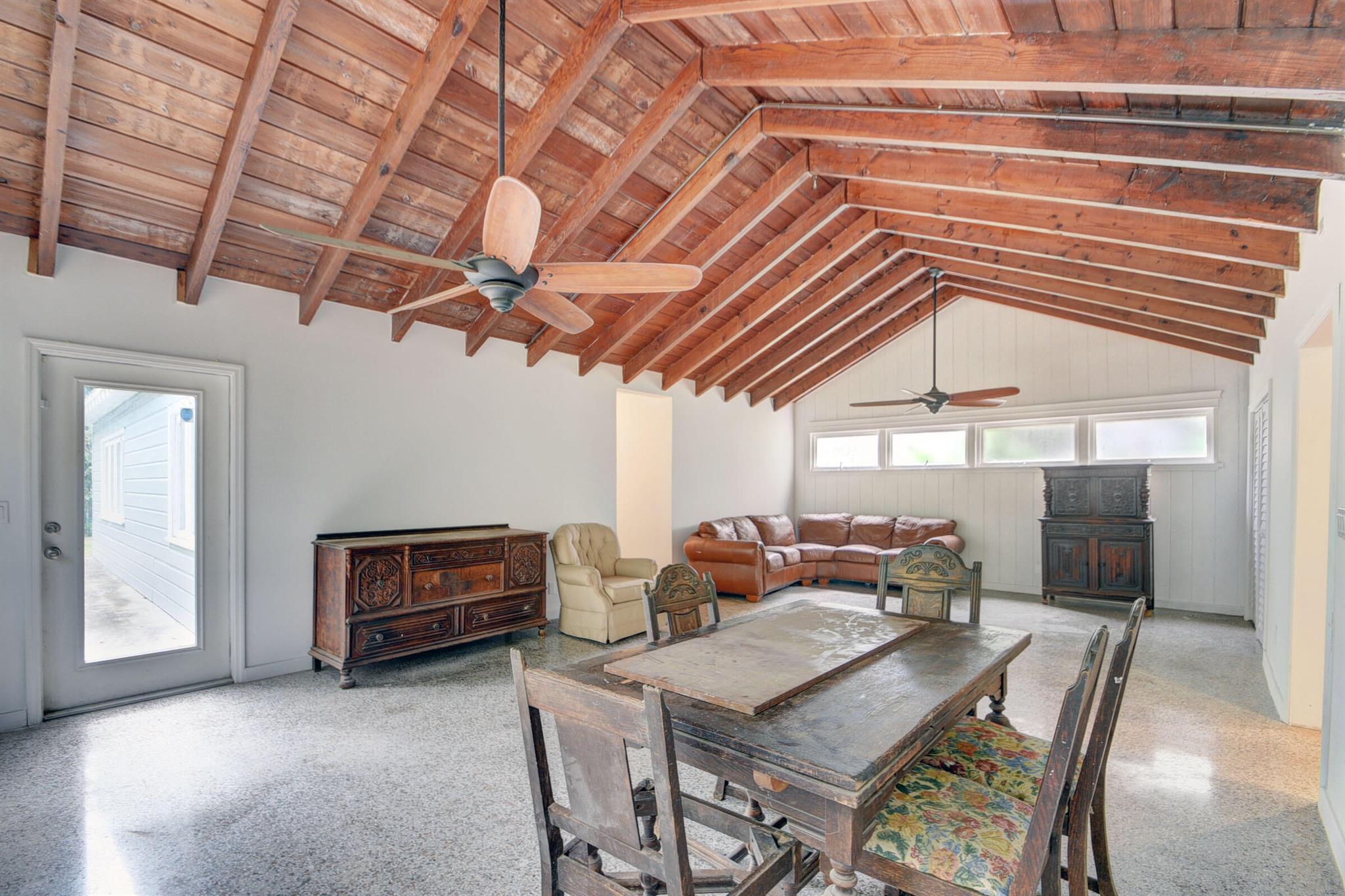 CENTRAL PARK 1 TH PT OF LT 27 LYG W OF W R/W LI OF - Residential Income