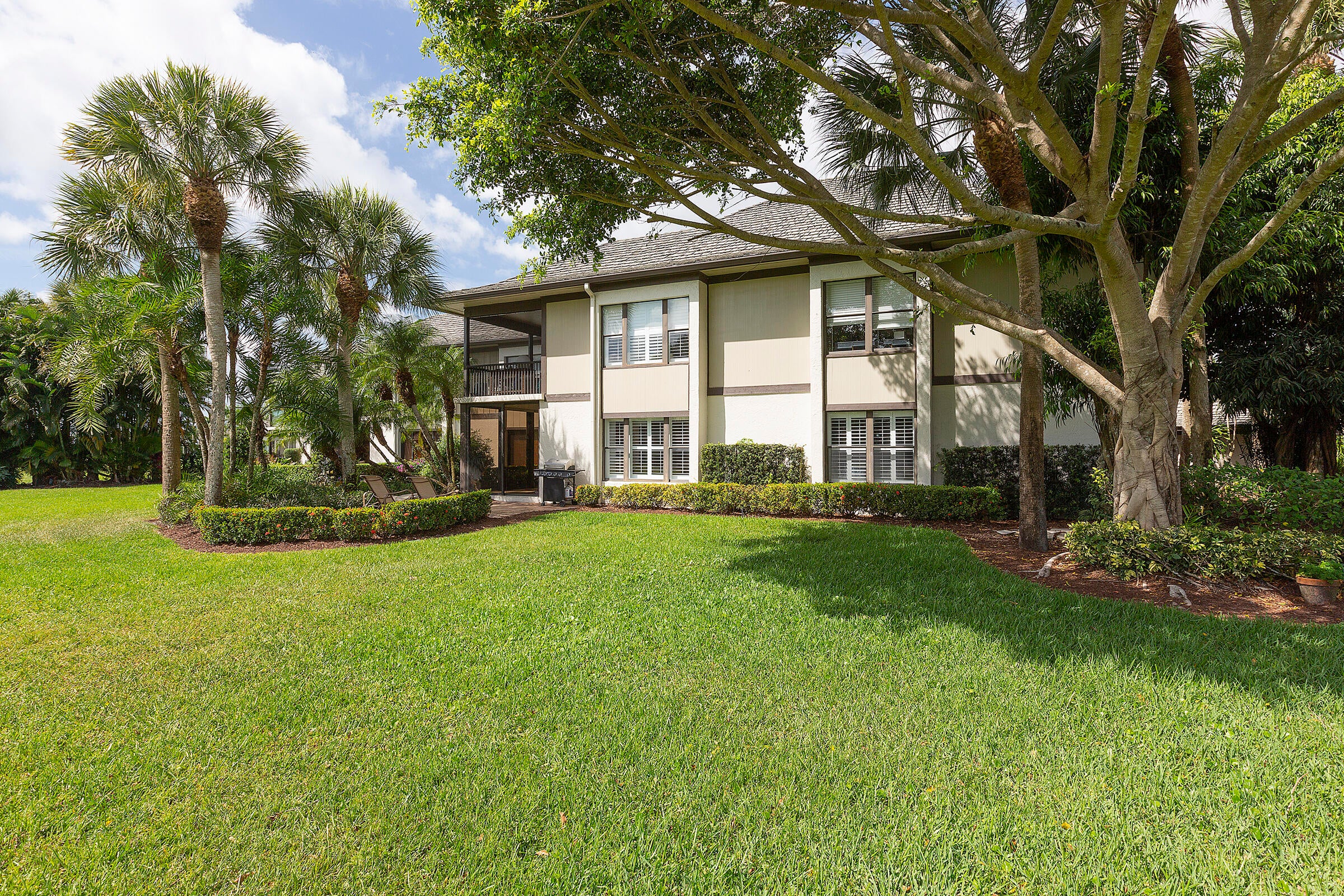 13254 POLO CLUB Road C104