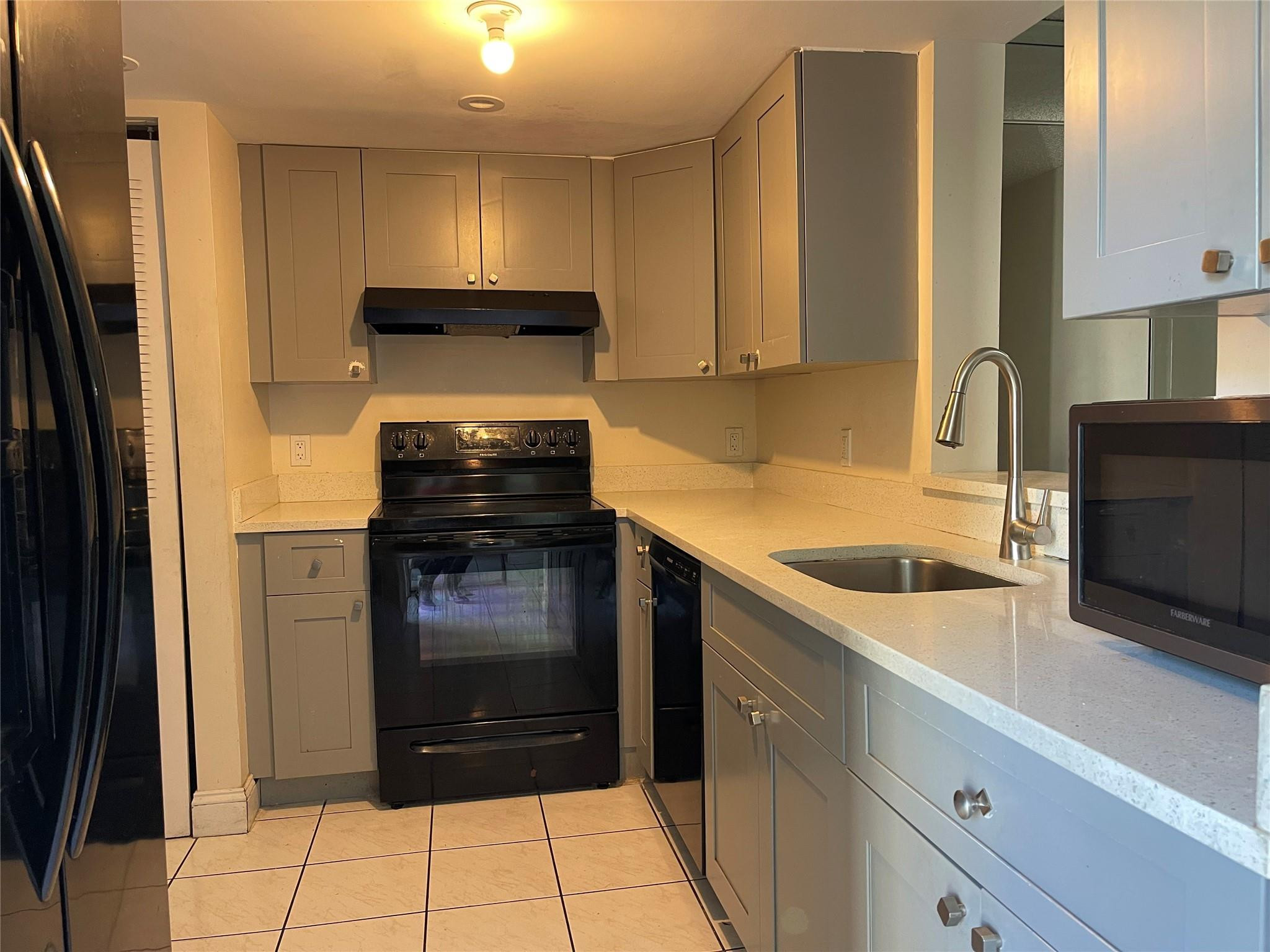 Palm Springs 3 - Residential