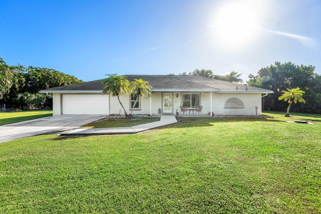 Photo of 15760 97TH Drive N, Jupiter, FL 33478 (MLS # B26091367)