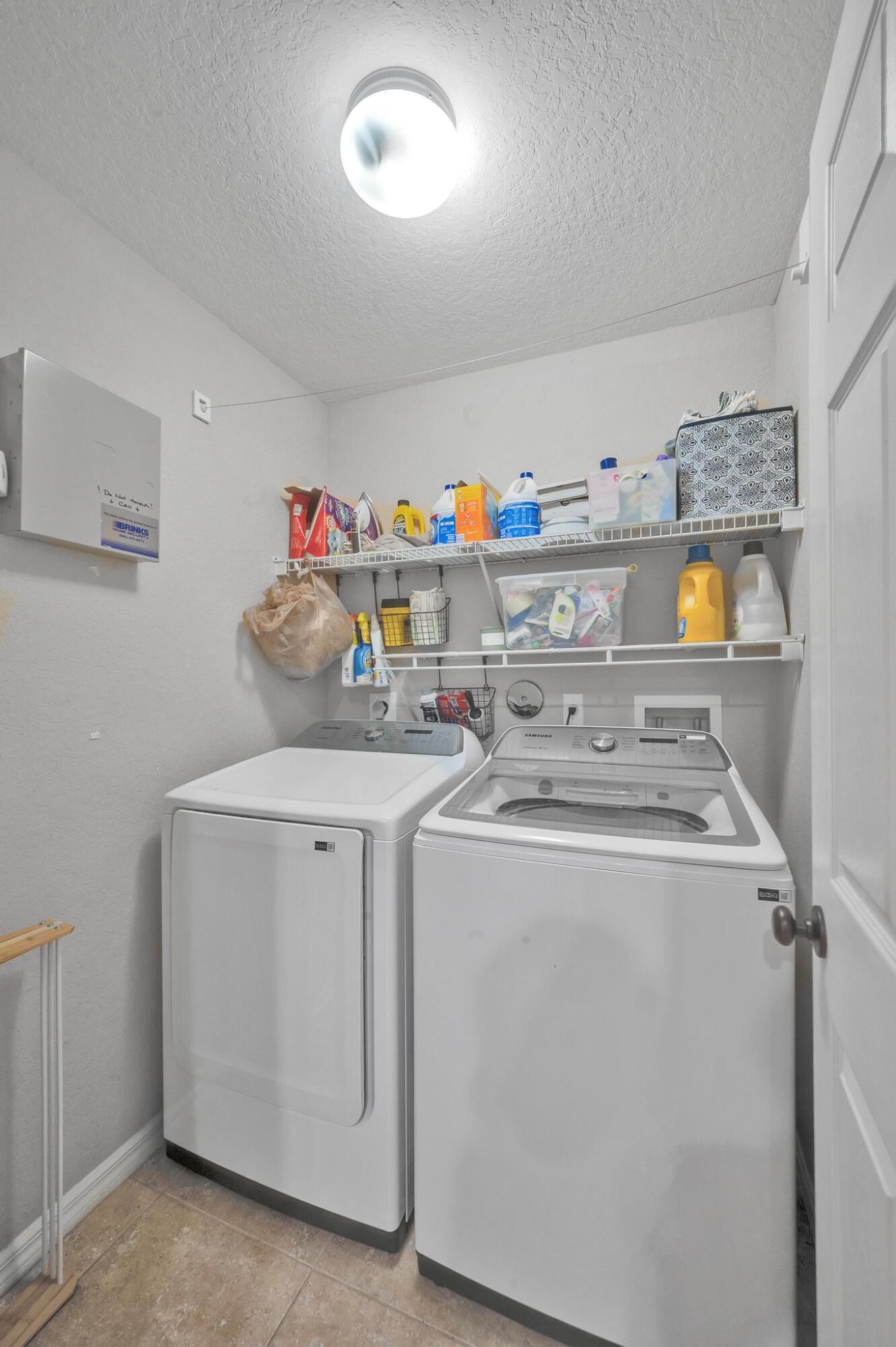 MARTINS CROSSING - Residential Lease