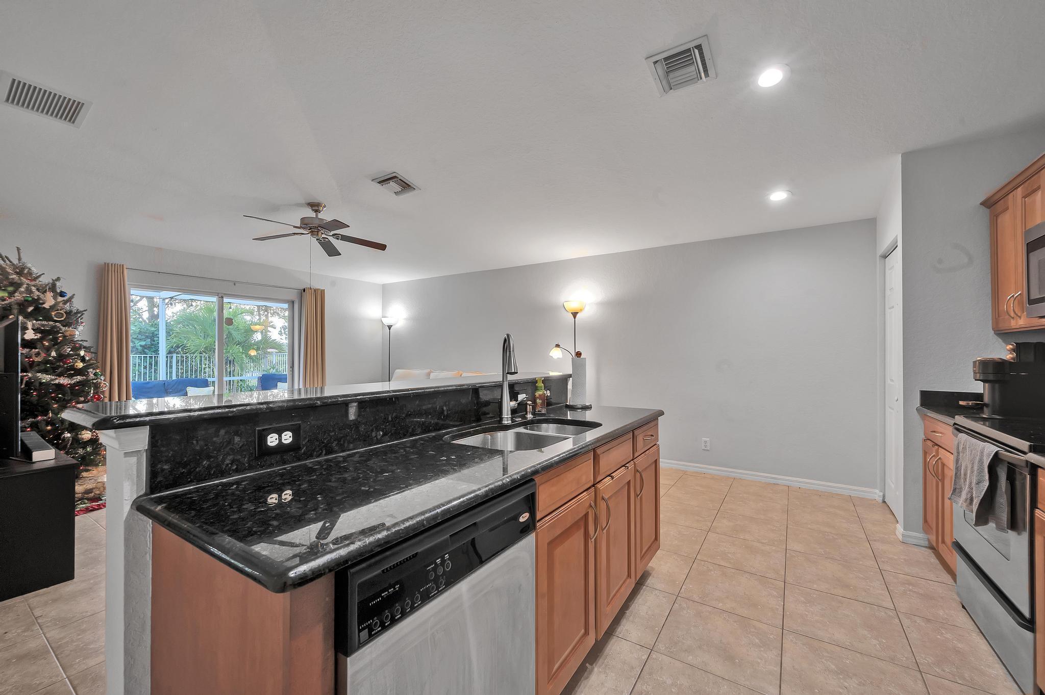 MARTINS CROSSING - Residential Lease