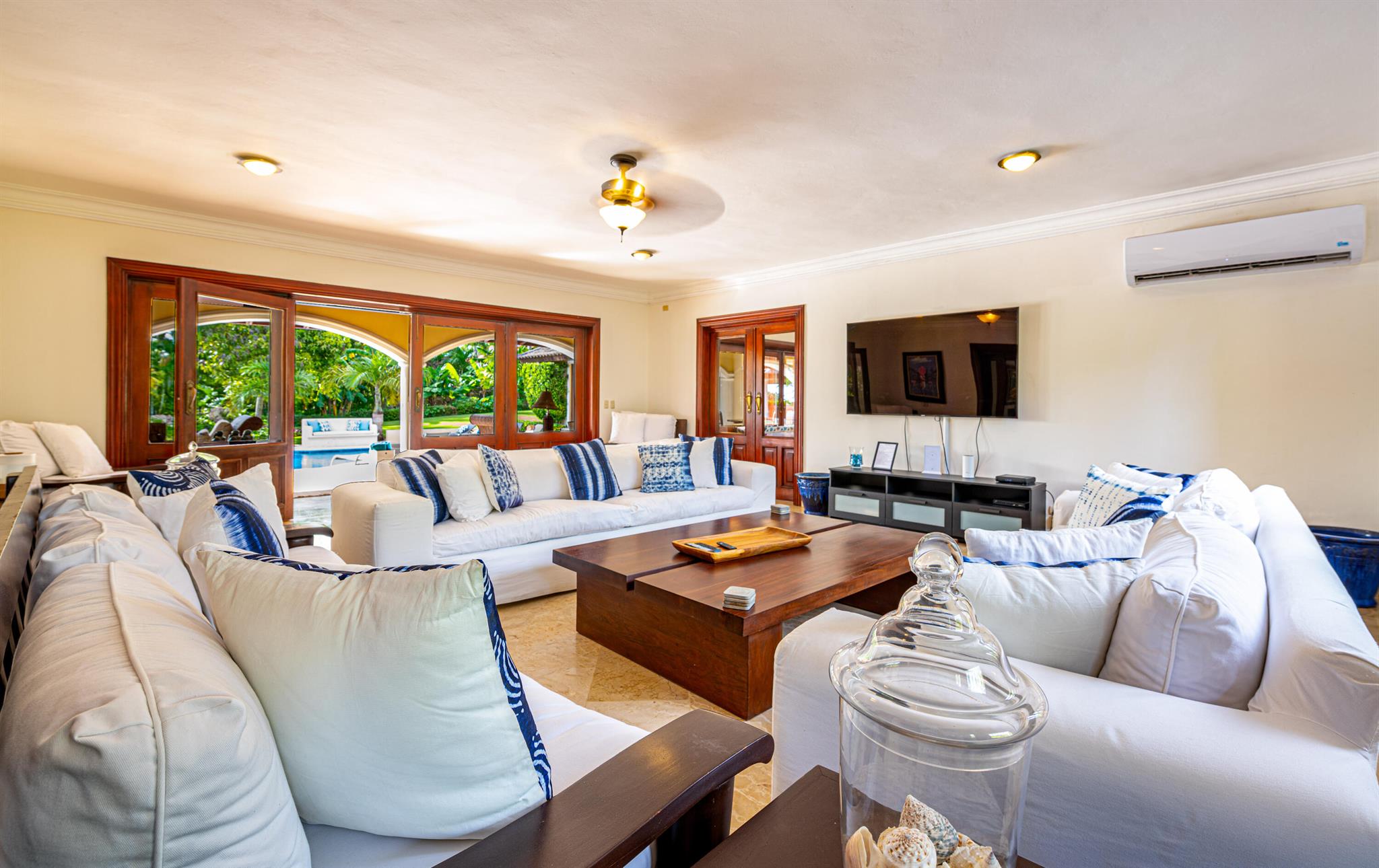 Vivero, Casa de Campo, Do - Residential