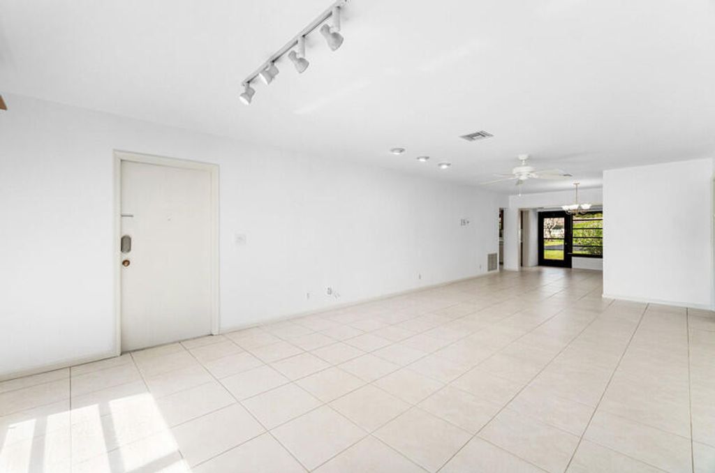 Photo of 10120 Eaglewood Terrace #B, Boynton Beach, FL 33436 (MLS # B26019364)