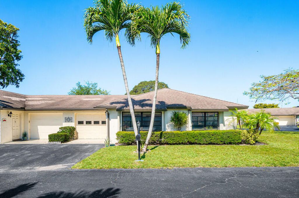 Photo of 10120 Eaglewood Terrace #B, Boynton Beach, FL 33436 (MLS # B26019364)
