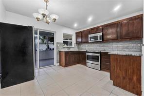 View photos, virtual tours, details... 7005 NW 66th Ter
