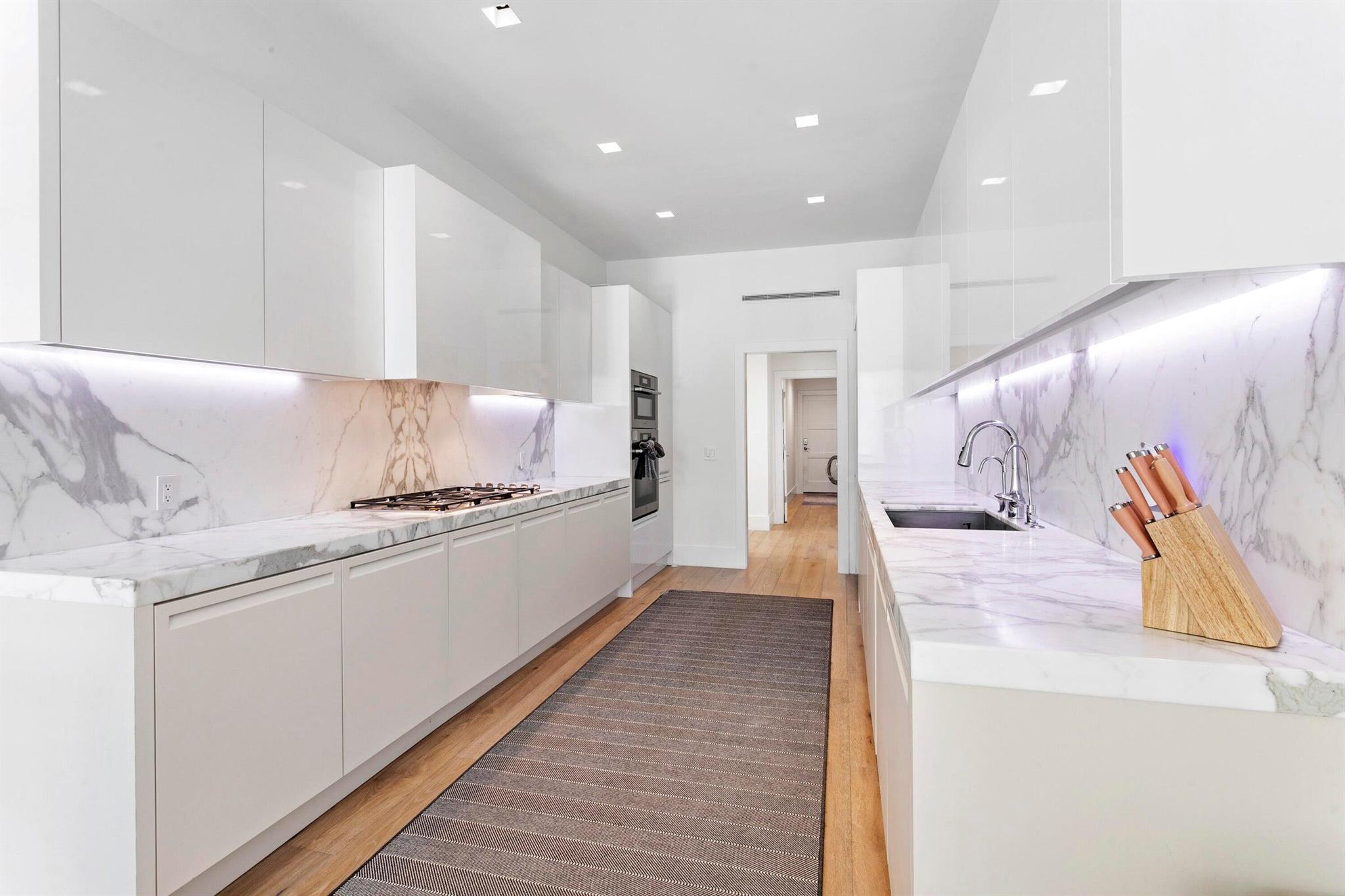 ADMIRALS COVE 2 PAR A - Residential