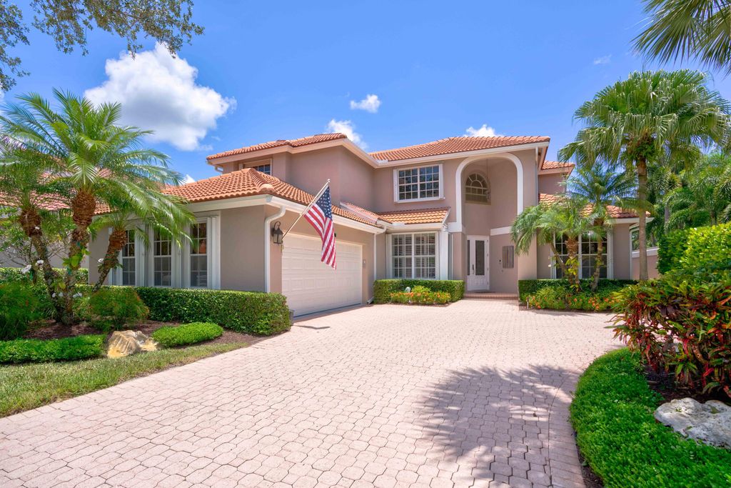Photo of 401 Eagleton Cove Way Way, Palm Beach Gardens, FL 33418 (MLS # R10812507)