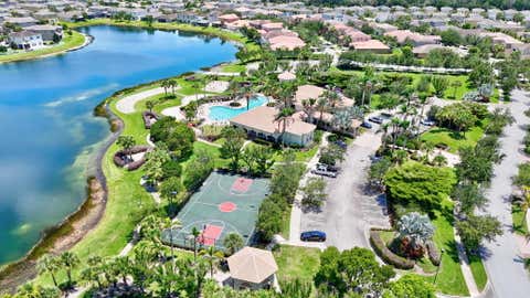Tiny photo for 742 NW LEONARDO Circle, Port Saint Lucie, FL 34986 (MLS # B26053021)
