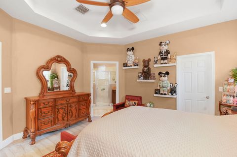 Tiny photo for 742 NW LEONARDO Circle, Port Saint Lucie, FL 34986 (MLS # B26053021)