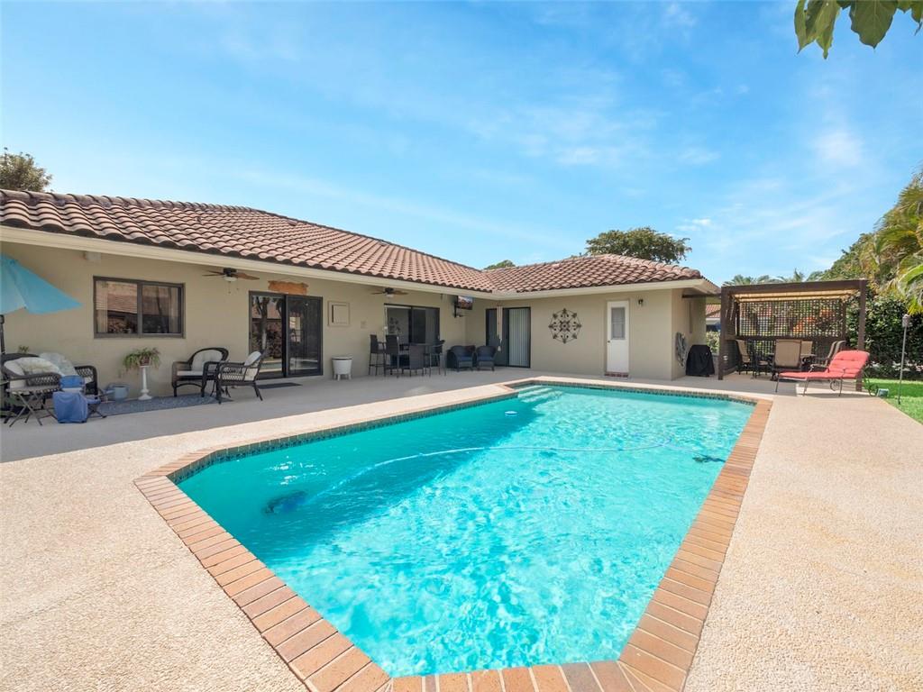 The Crossings 93-5 B - Residential