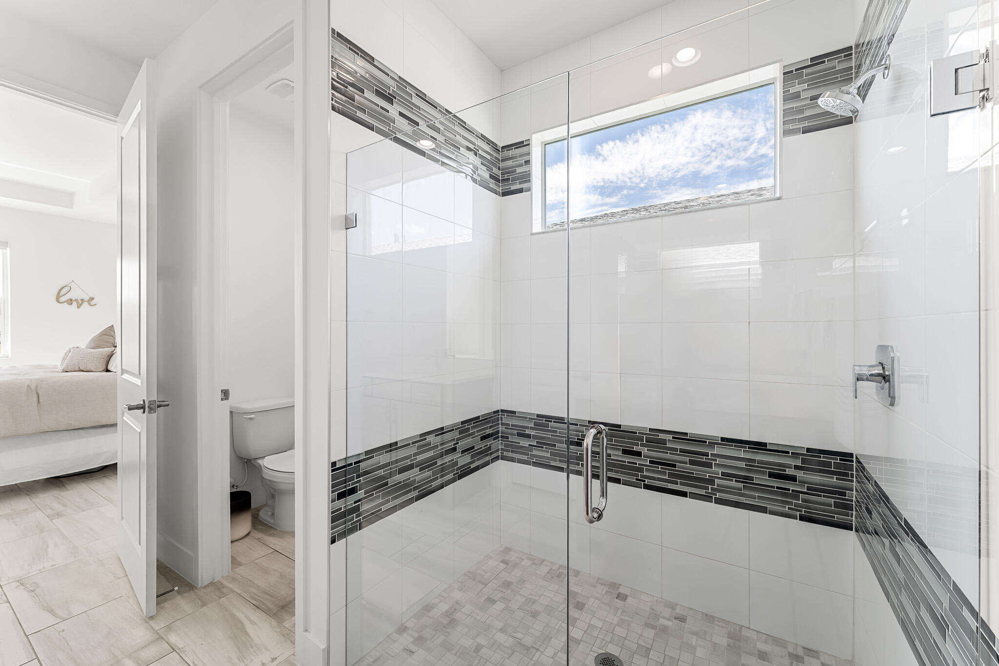 MATTAMY AT SOUTHERN GROVE PLAT 1 REPLAT - Residential
