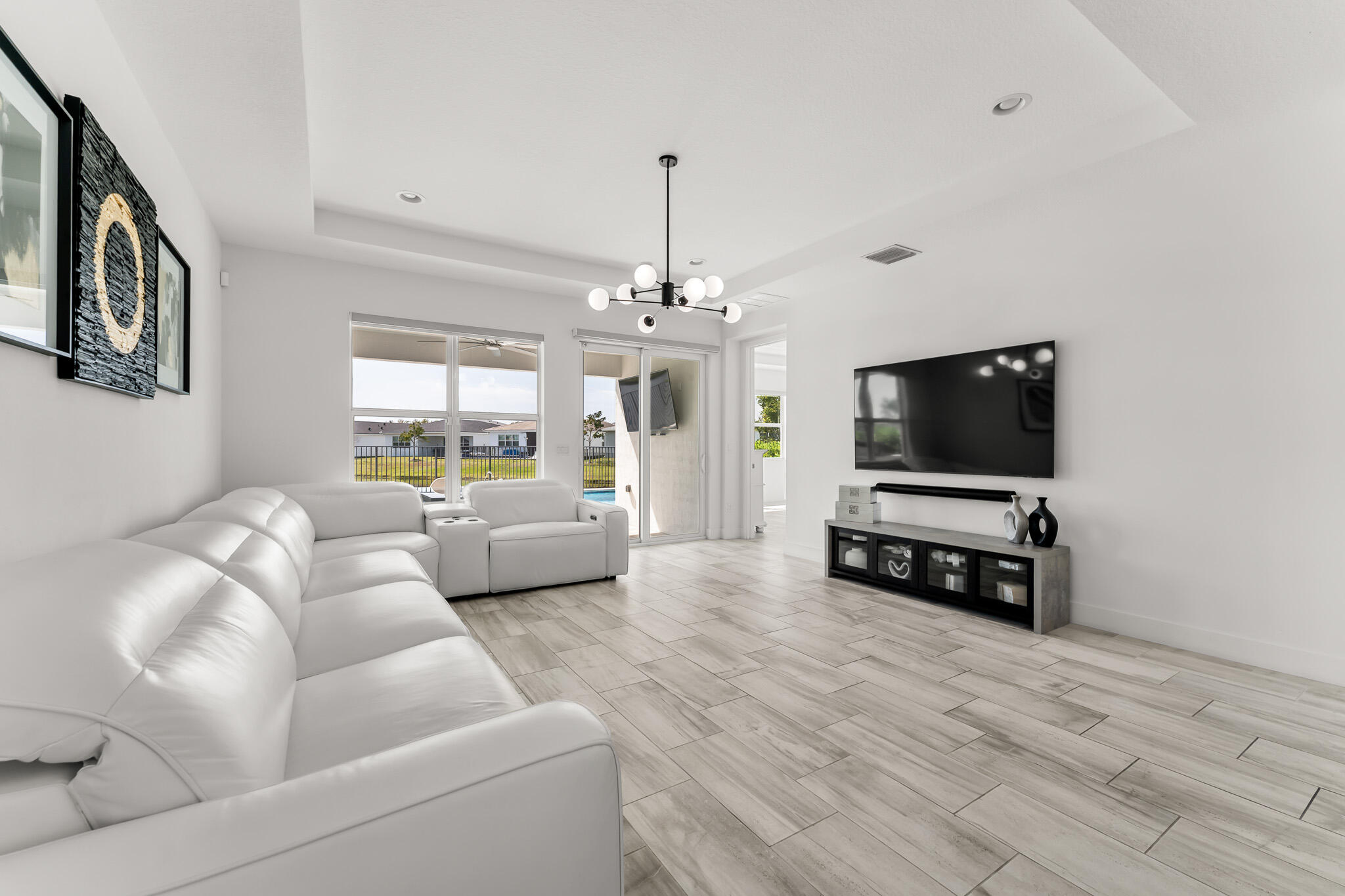MATTAMY AT SOUTHERN GROVE PLAT 1 REPLAT - Residential