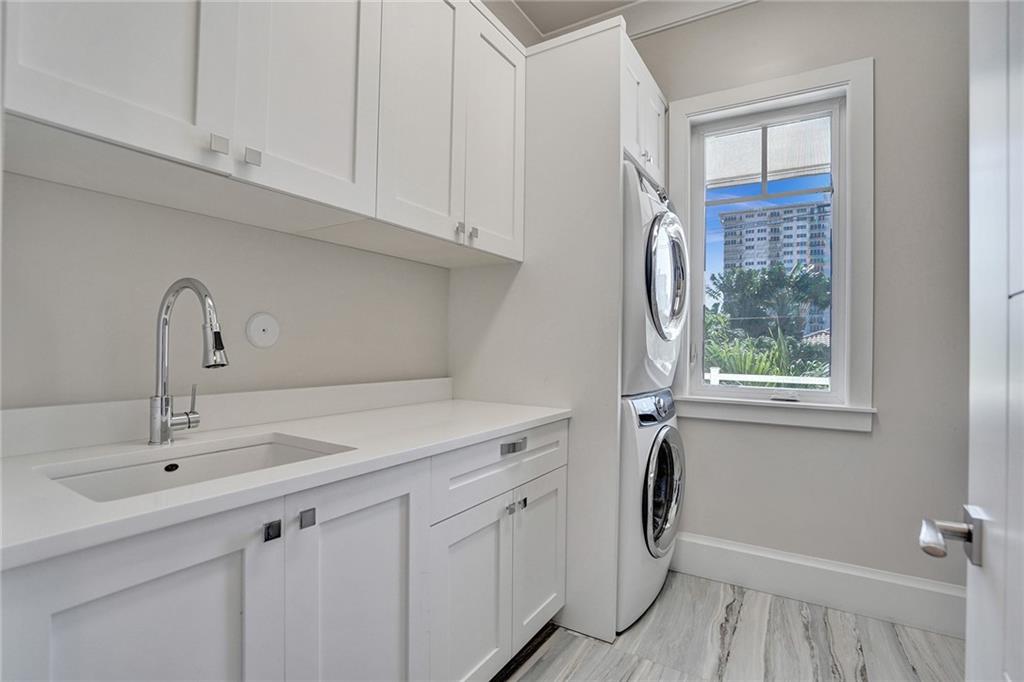 Gould Island 15-62 B - Residential