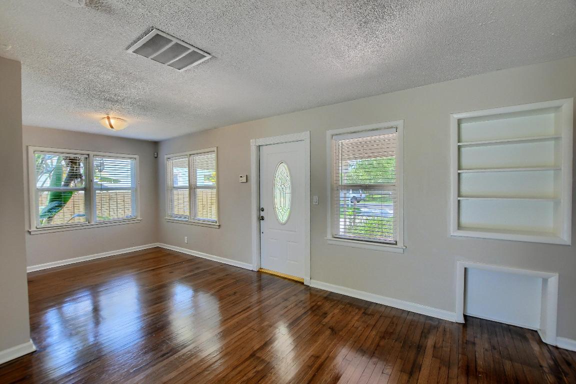 OSCEOLA PARK - Residential Lease