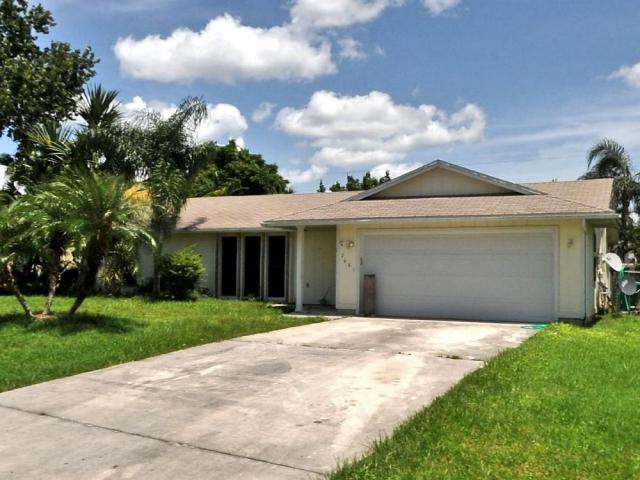 On the market for a very limited time ONLY!!! Schedule a showing today to see this great opportunity!! Fenced 3 bedroom, 2 bath, and 2 car garage in the great area. priced to sell quickly!!! Schedule your private showing today! House is move in ready- only a little TLC needed.