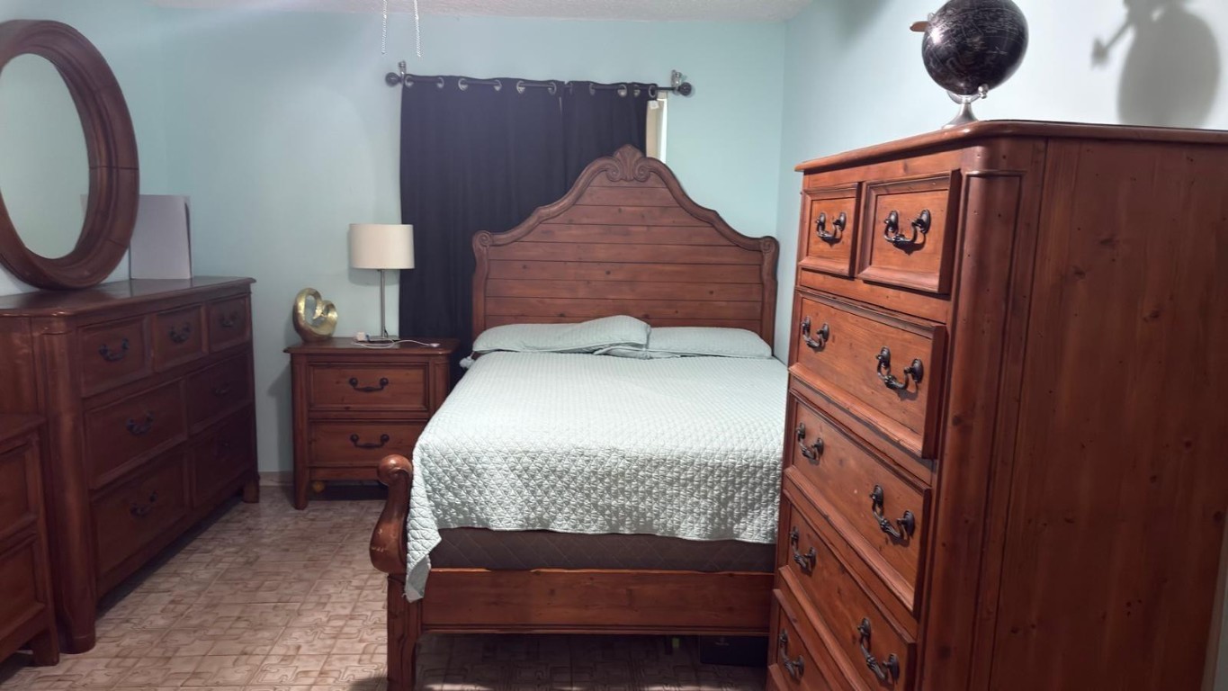 ALCALA PLAZA - Residential