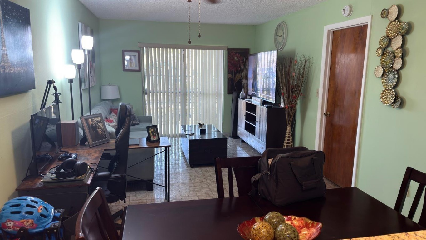 ALCALA PLAZA - Residential