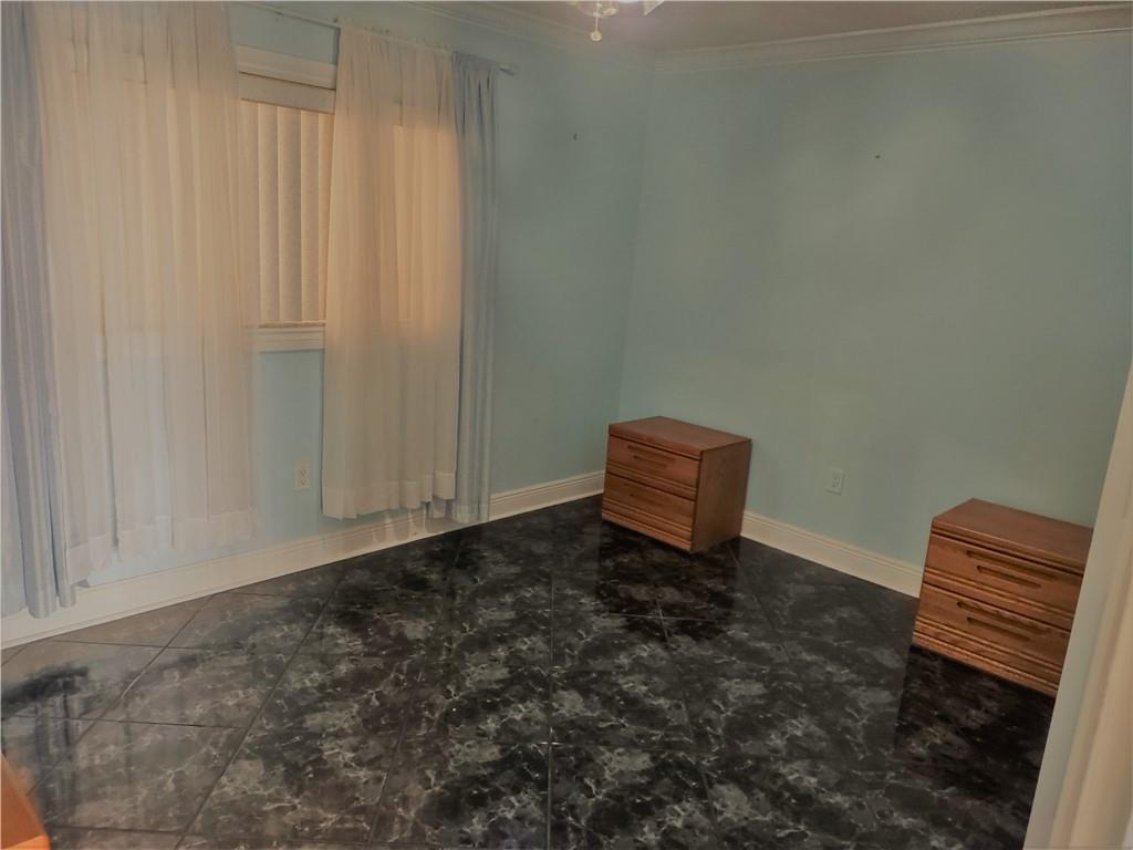 HORIZONS WEST CONDO - Residential