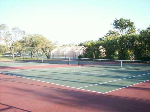 HORIZONS WEST CONDO - Residential