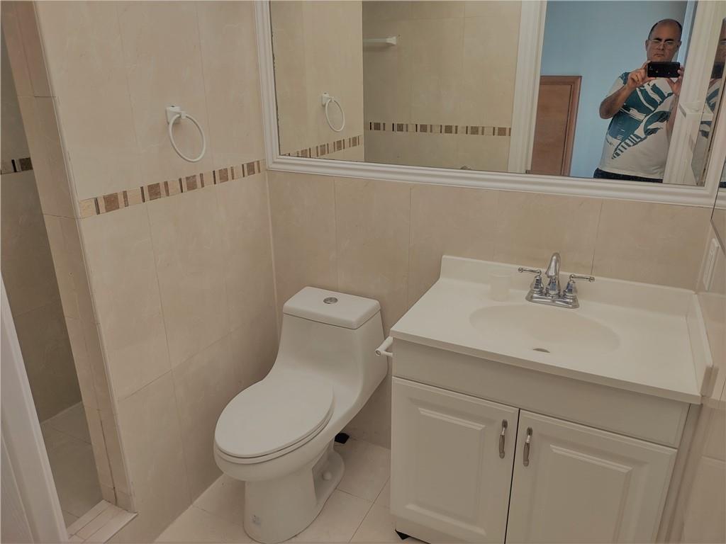 HORIZONS WEST CONDO - Residential