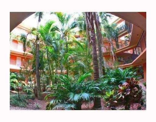 HORIZONS WEST CONDO - Residential