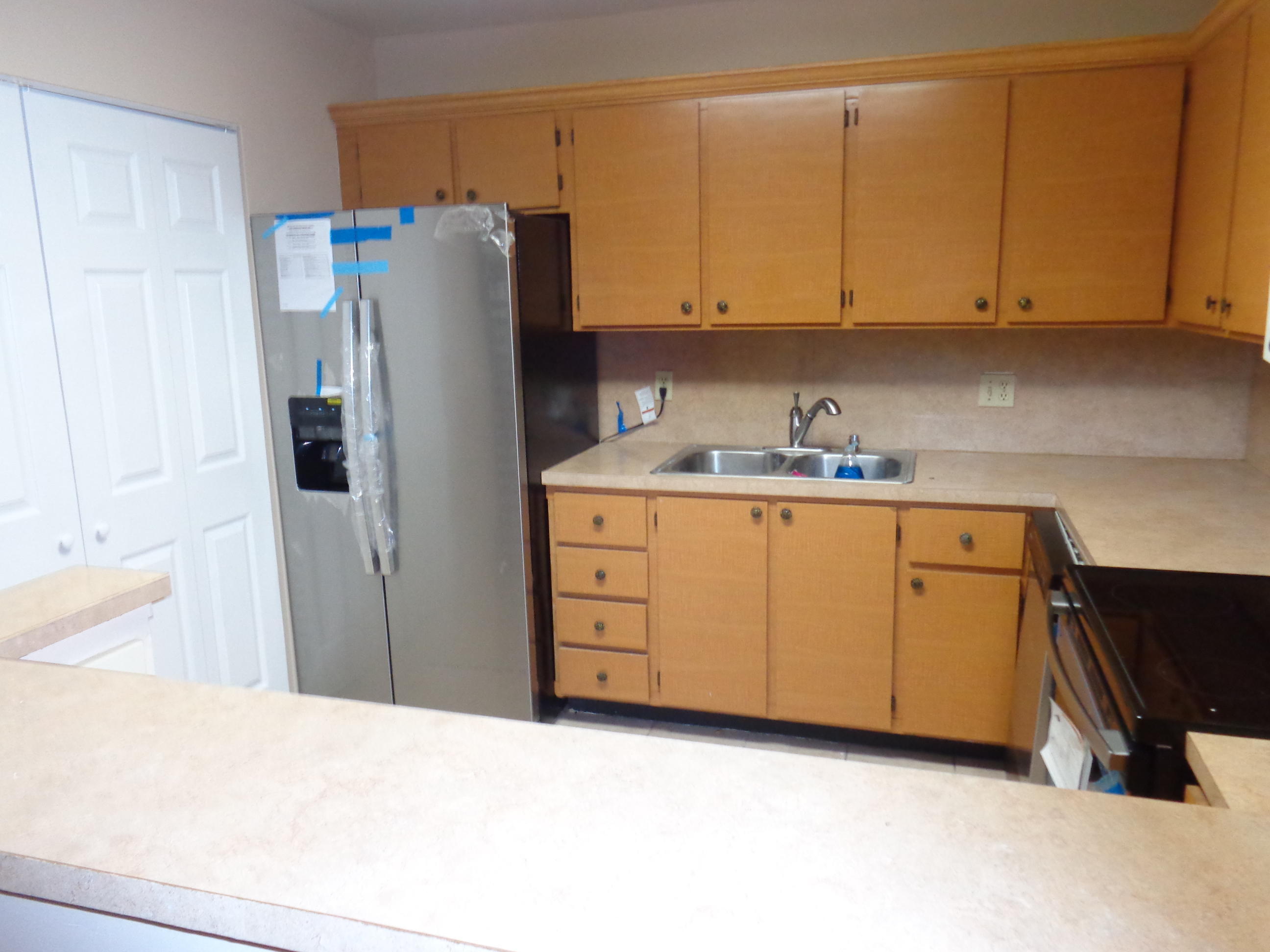 View photos, virtual tours, details... 4814 Sunny Palm Circle B