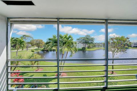 A home in Deerfield Beach