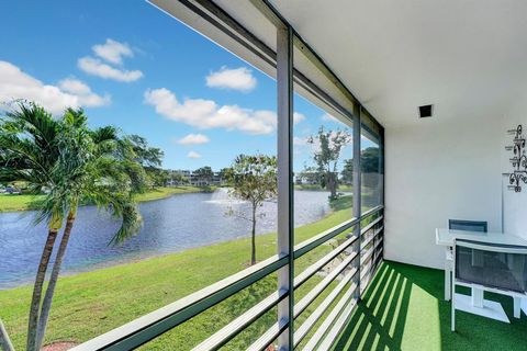 A home in Deerfield Beach