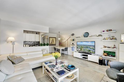 A home in Deerfield Beach
