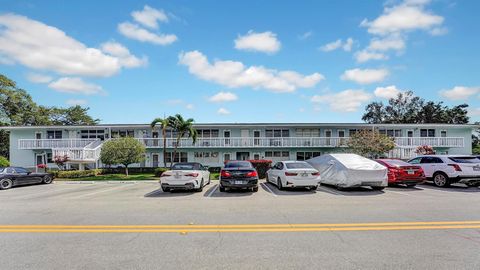 A home in Deerfield Beach