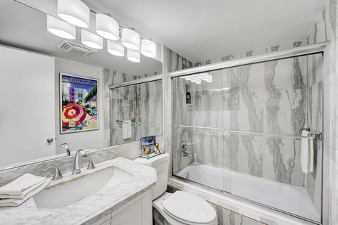A home in Deerfield Beach