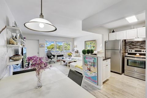 A home in Deerfield Beach
