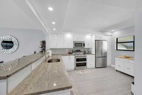 12870 Briarlake Drive 201 Palm Beach Gardens FL 33418