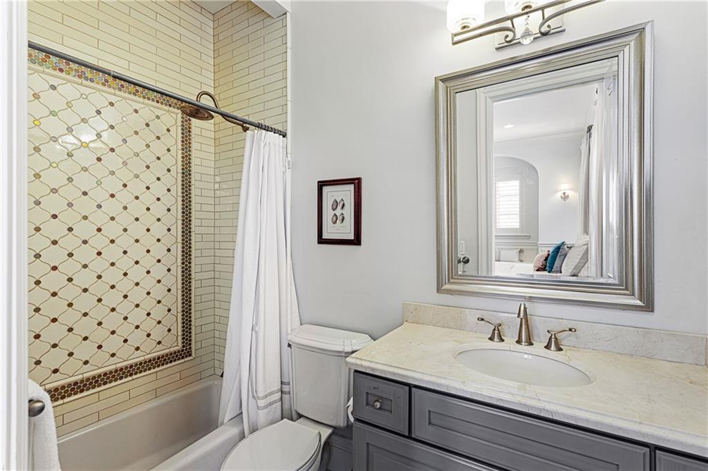 HILLSBORO HARBOR UNIT A - Residential