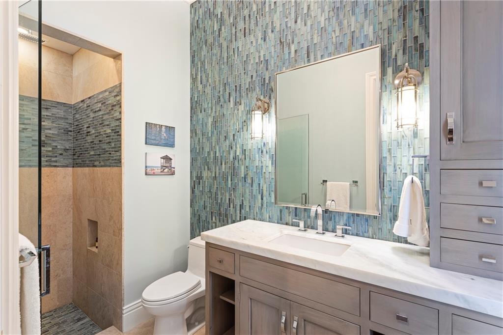 HILLSBORO HARBOR UNIT A - Residential