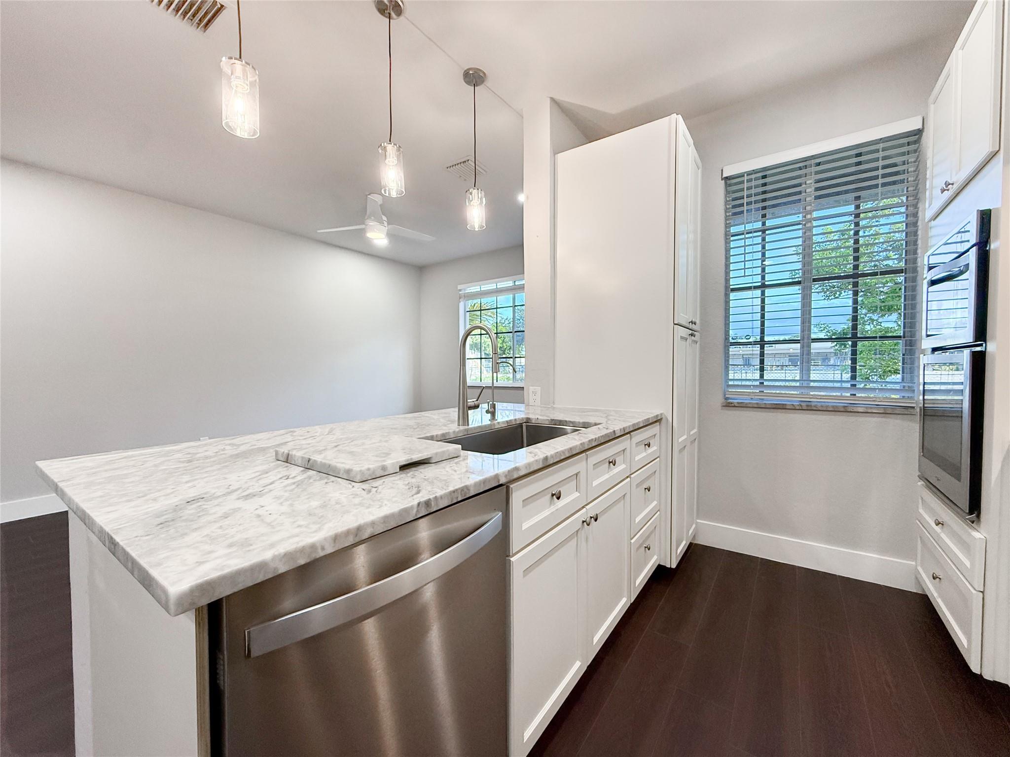 2033 Nassau Drive