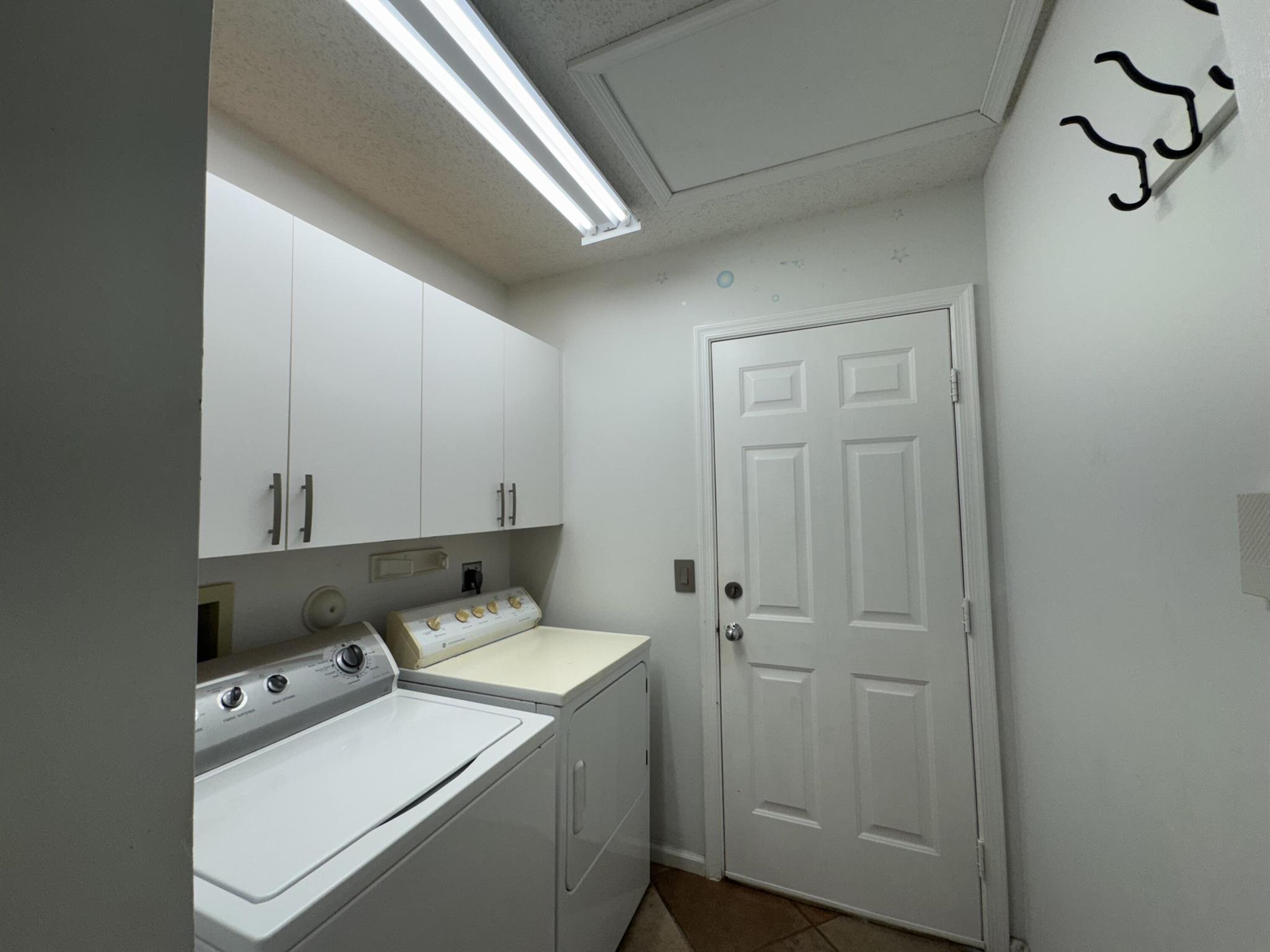 HAMPTON FAIRWAYS 2 - Residential