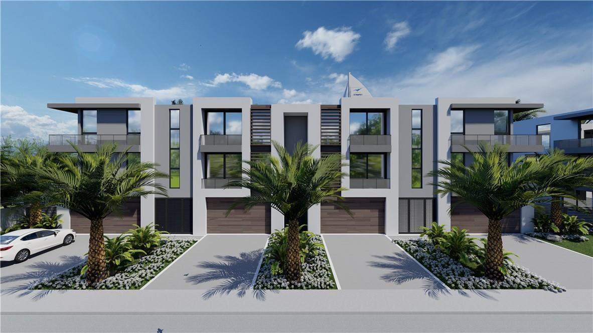 Lighthouse Point Yacht Cl - Residential