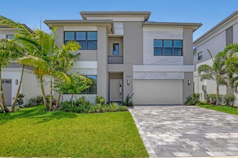 13025 Feathering Way Way Palm Beach Gardens FL 33412