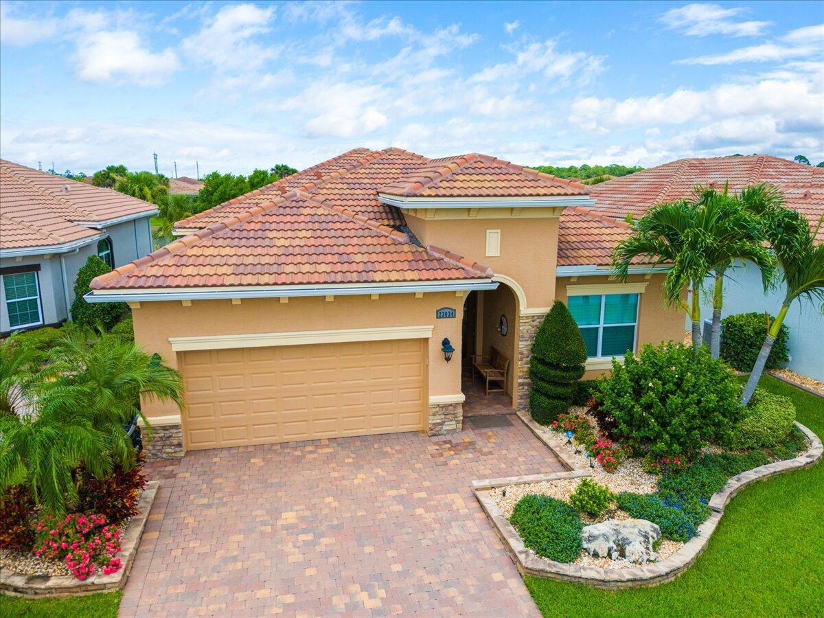 VERANO - Residential