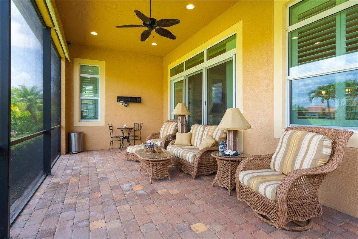 VERANO - Residential