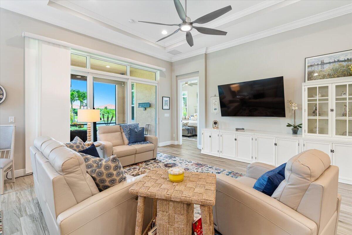 VERANO - Residential