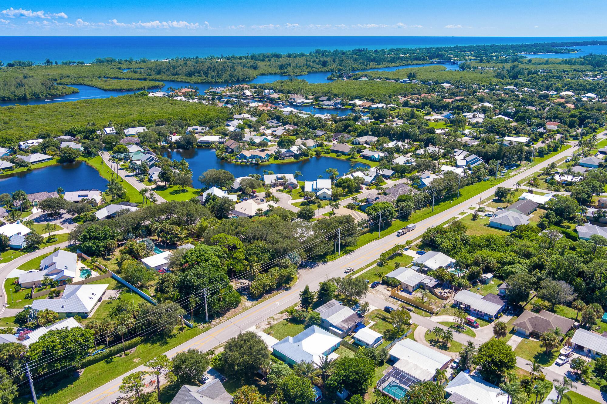 LITTLE VILLAGE UNREC - Residential Lease