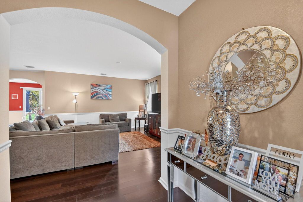 Photo of 830 Palm Tree Lane, West Palm Beach, FL 33415 (MLS # R11144700)