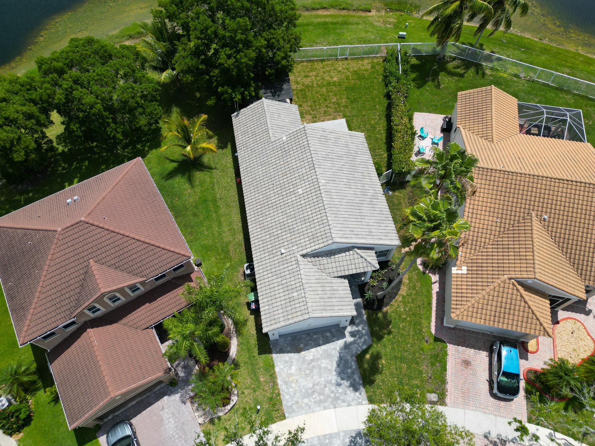 951 Falling Water Rd