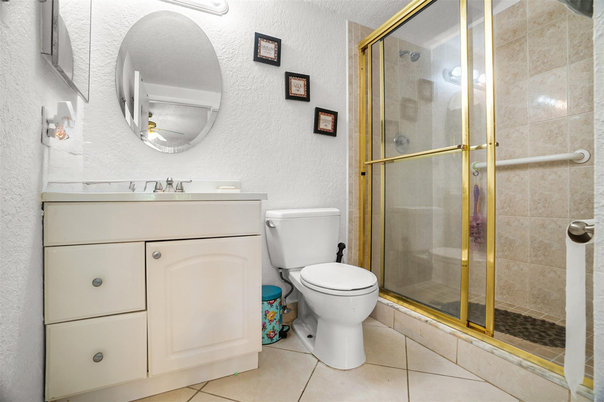 ASHMONT - Residential